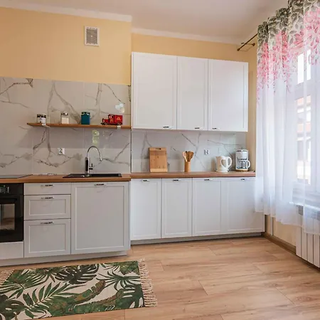 Apartament 45M2 - Sunny & Quiet-Very Close To Auschwitz Museum ! Exterior photo