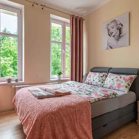 Apartament 45M2 - Sunny & Quiet-Very Close To Auschwitz Museum ! Exterior photo